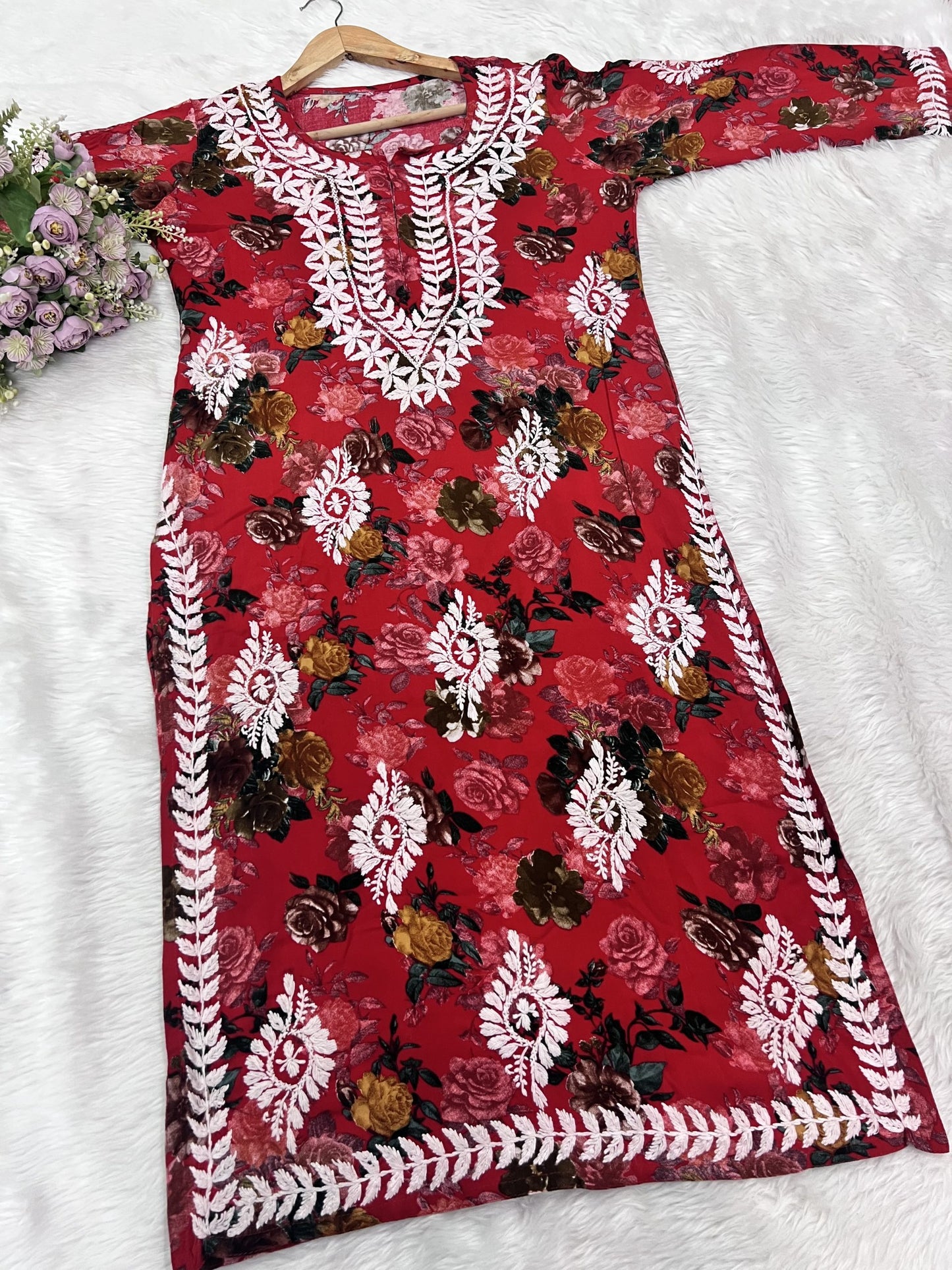 Hand Embroidered Lucknowi Chikankari Floral Kurti